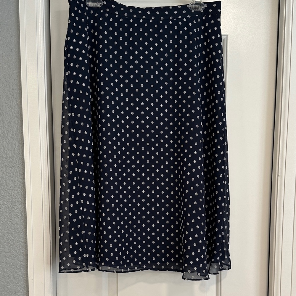 Loft blue flowing skirt, size 8